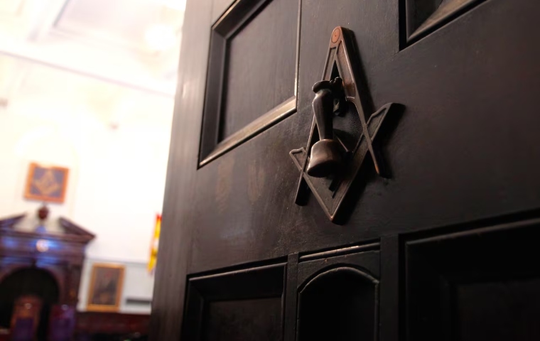 Non essere un Massone